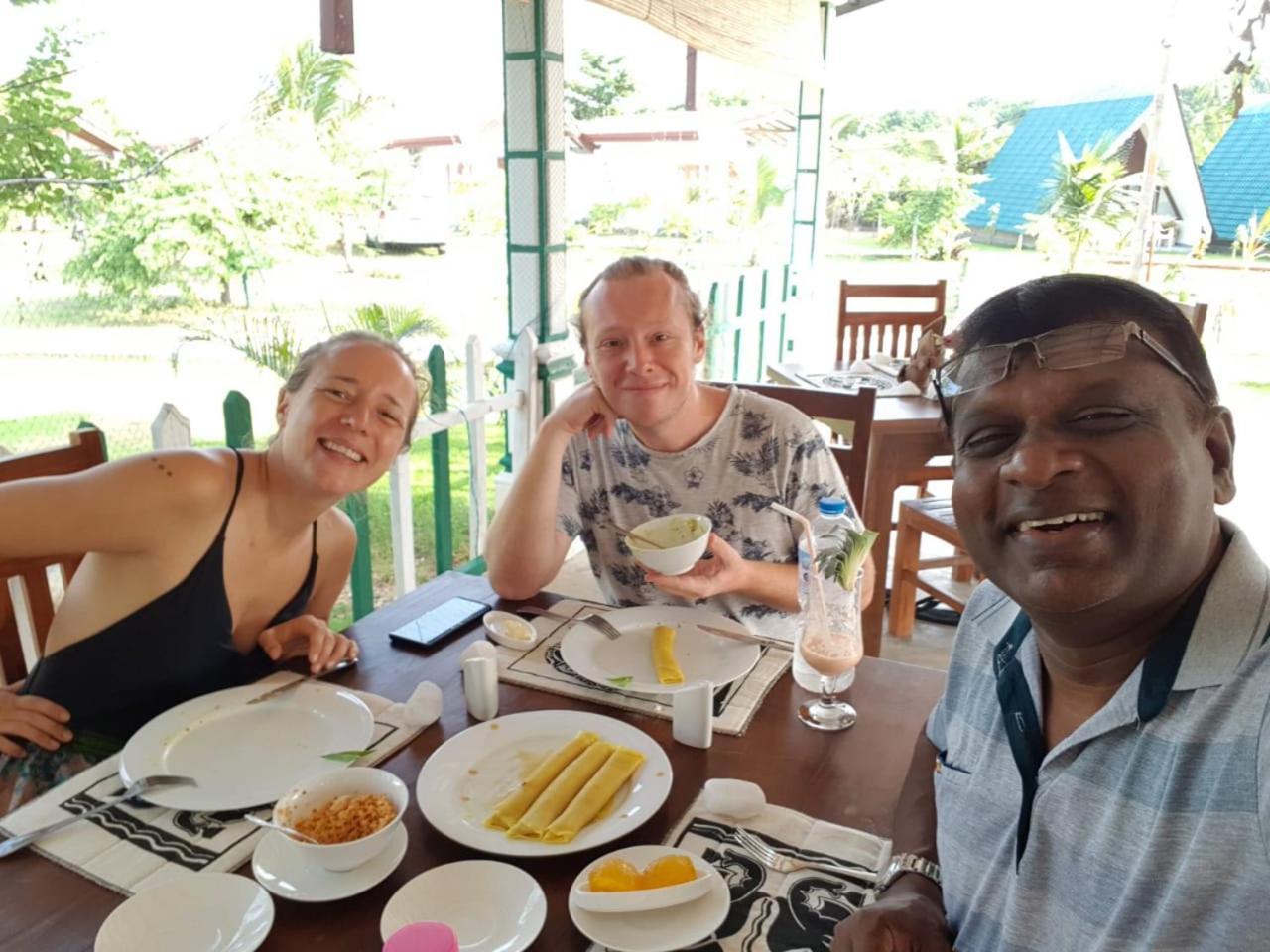 The Villa Sun Shine Batepola  Ngoại thất bức ảnh